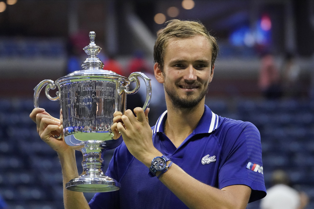 Daniil Medvedev se impuso 6-4, 6-4, 6-4 a Novak Djokovic para ganar el US Open e impedir que 'Nole' ganara los cuatro grandes en este año.