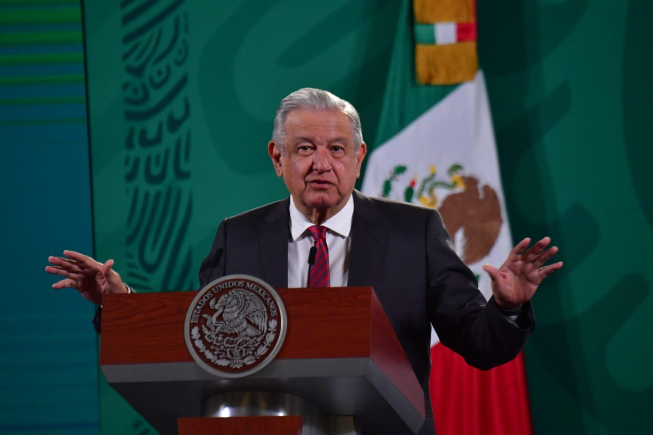 López Obrador pidió al Poder Judicial que 'agilice' la liberación de presos sin sentencia, torturados, adultos mayores y enfermos graves, como demanda su decreto del 25 de agosto. (ARCHIVO)