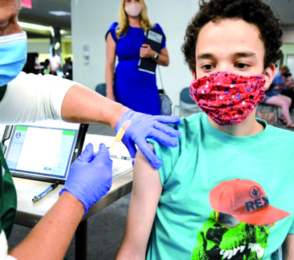El fin de semana pasado, la Secretaría de Salud de Durango informó de 24 amparos que involucran a 63 niños para ser vacunados. (EL SIGLO DE TORREÓN) 