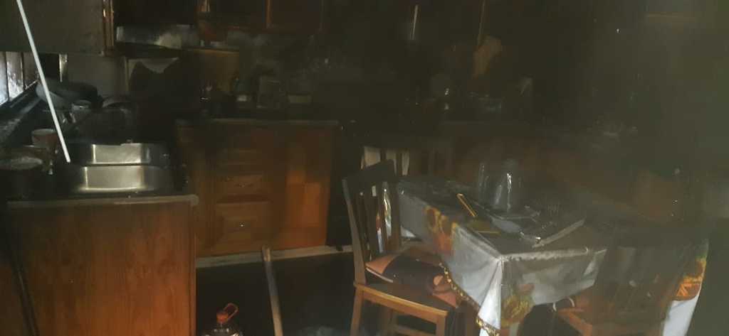 Se incendia la cocina de un domicilio en Lerdo; las autoridades únicamente reportaron daños materiales. (EL SIGLO DE TORREÓN)