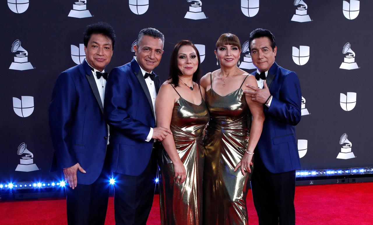 Los Ángeles Azules tienen más de 40 años de trayectoria y se han convertido en un referente en la escena musical mexicana, pues son unos de los máximos exponentes de la cumbia en latinoamérica, algo que los ha llevado a ser uno de los mejor cotizados en el medio del espectáculo.  (ARCHIVO) 