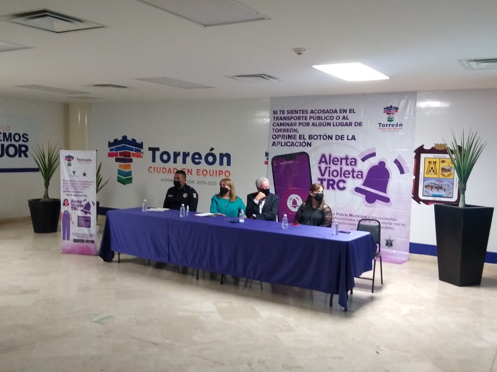 Ayer se hizo el lanzamiento oficial en Torreón de la aplicación móvil Alerta Violeta TRC.