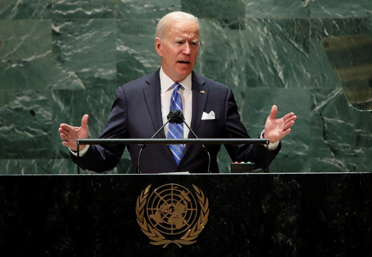 'No estamos buscando una nueva Guerra Fría ni un mundo dividido en bloques rígidos', aseguró Biden. (EFE)