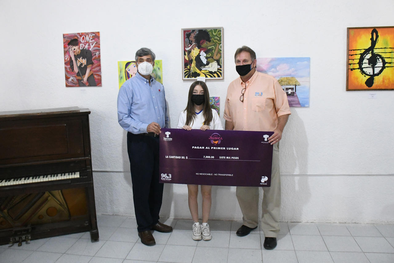 Con el objetivo de brindar nuevas oportunidades de expresión a los artistas locales, Radio Torreón en coordinación la Dirección General de Cultura, llevaron a cabo la premiación de ‘Pinta tu música’. (EL SIGLO DE TORREÓN) 
