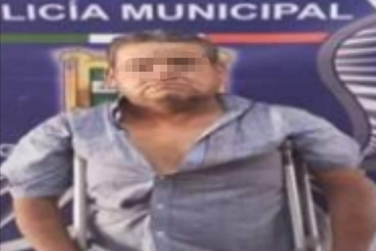 Agentes de la Dirección de Seguridad y Protección Ciudadana de Gómez Palacio realizaron la detención de un hombre de 50 años de edad señalado de abusar sexualmente de su pequeña sobrina de 1 año de edad, la cual se encontraba a su cuidado en tanto sus padres trabajaban. (CORTESÍA)

