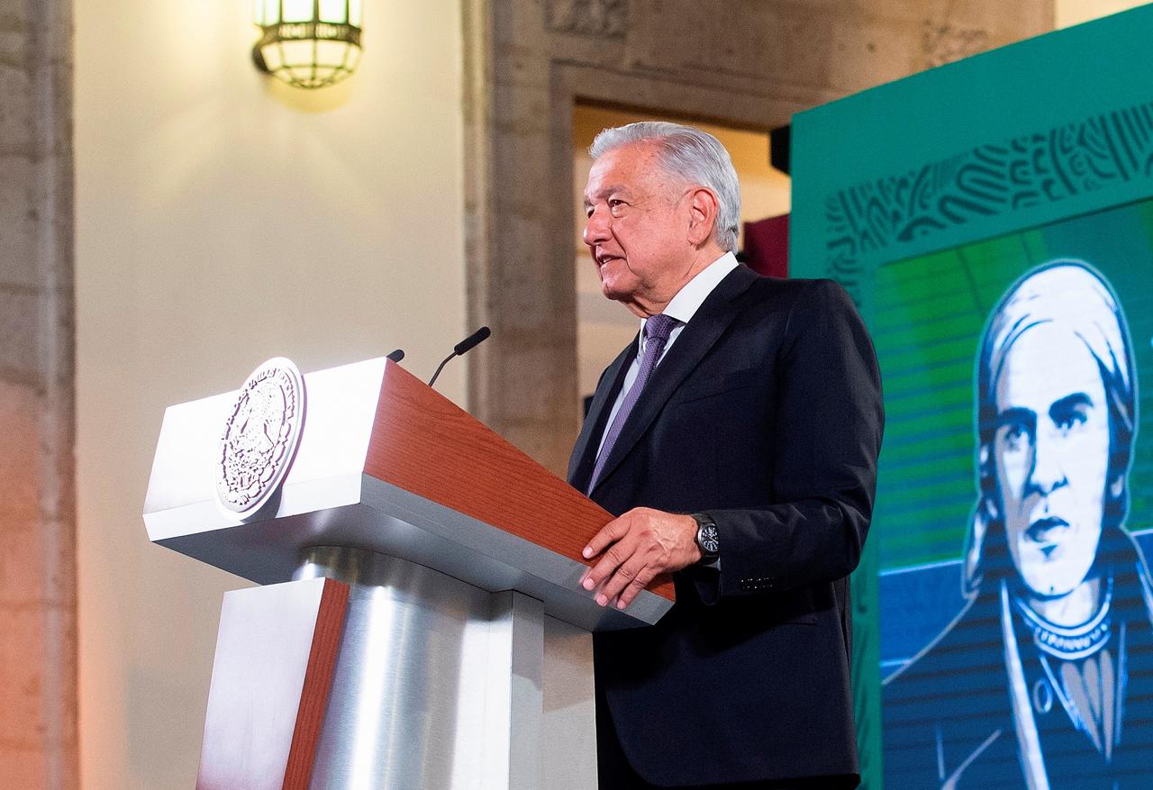 López Obrador aseguró que en su gobierno no se censurará a opositores porque de lo contrario no sería una democracia, sino un régimen autoritario. (EFE)