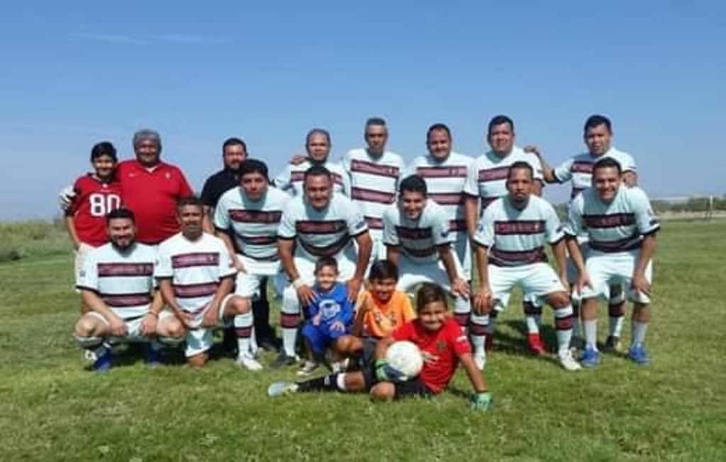 El Morelos Polvorera que acumula 40 años de tradición en el deporte lagunero, participa en la Liga Premier que dirige Cecilio García (ARCHIVO) 
