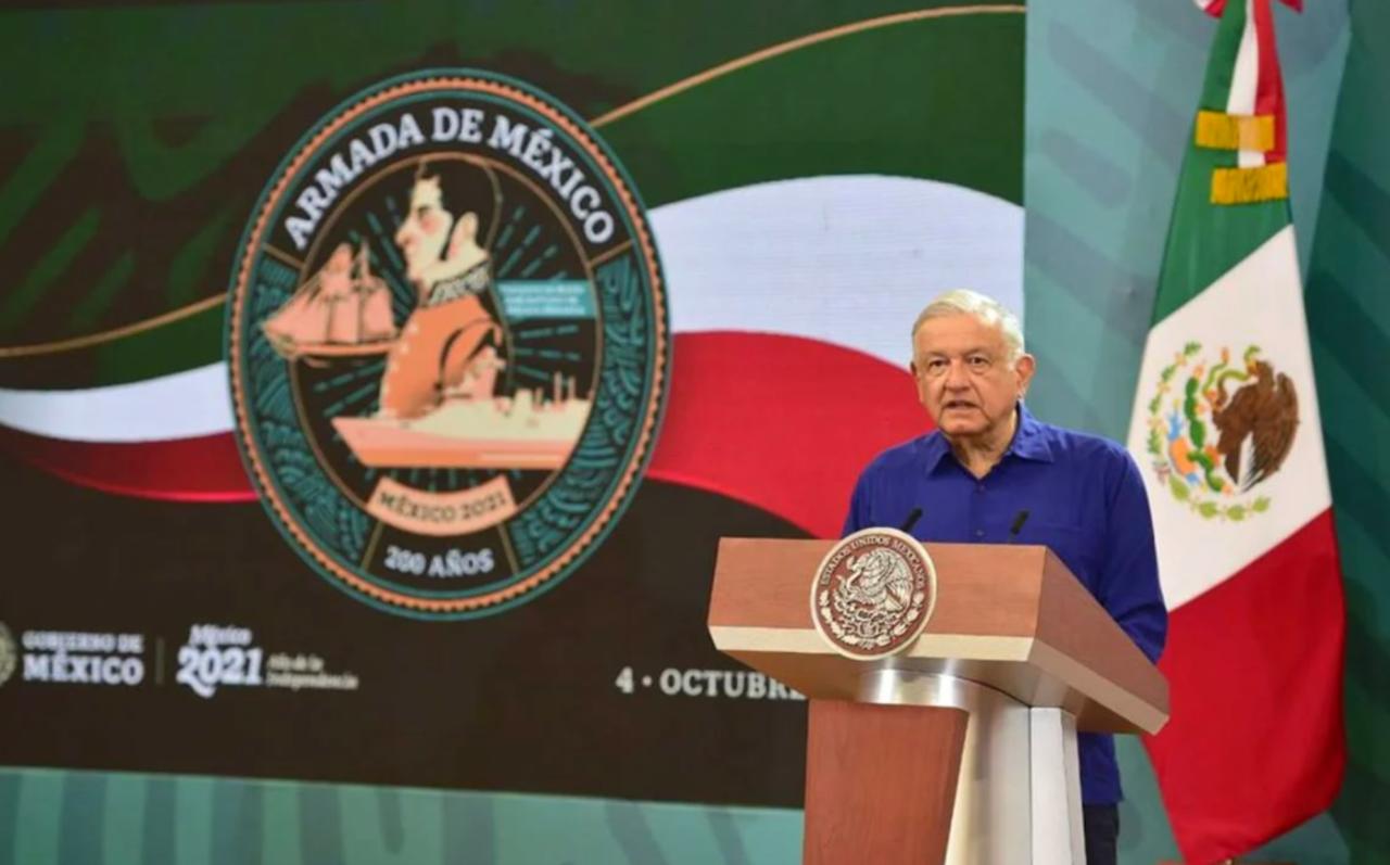 López Obrador pidió abrir una investigación y revisar si hay delitos en la lista de tres mil empresarios y políticos mexicanos que movieron recursos a paraísos fiscales, entre ellos funcionarios de su gobierno. (ESPECIAL)
