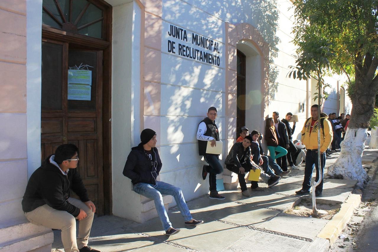 Departamento hace extensa la invitación a jóvenes que están a punto de cumplir los 18 años. (ARCHIVO)