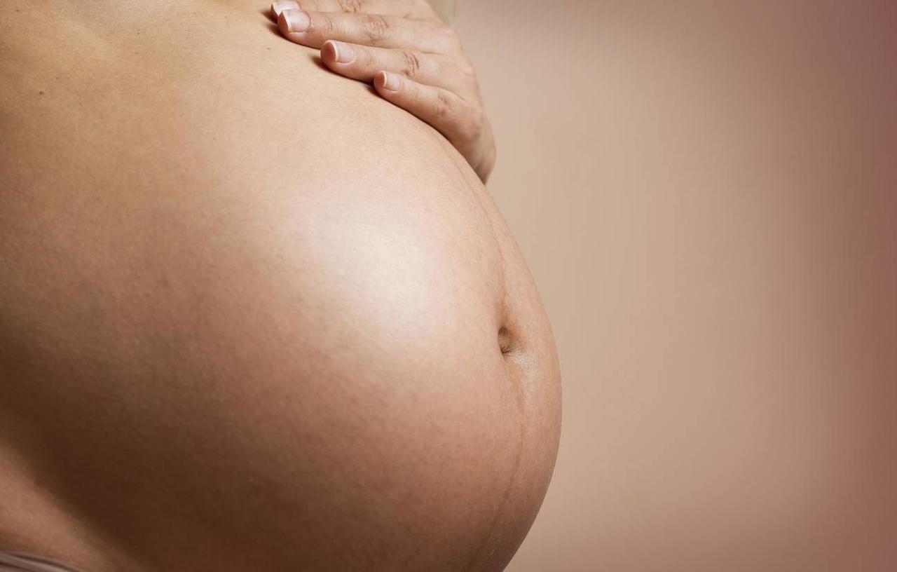Desde septiembre ha prohibido la mayoría de las interrupciones del embarazo. (ARCHIVO)