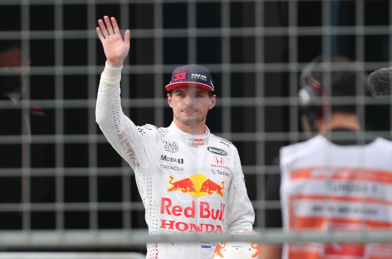 Valtteri Bottas saldrá primero y Sergio Pérez sexto en el Gran Premio de Turquía