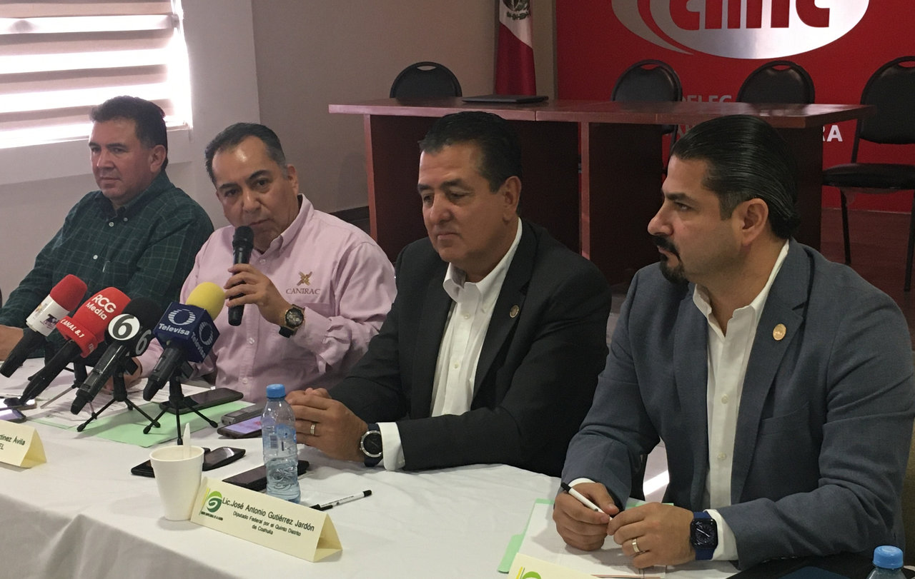 Diputados federales del PRI Coahuila dan rotundo no a la reforma eléctrica