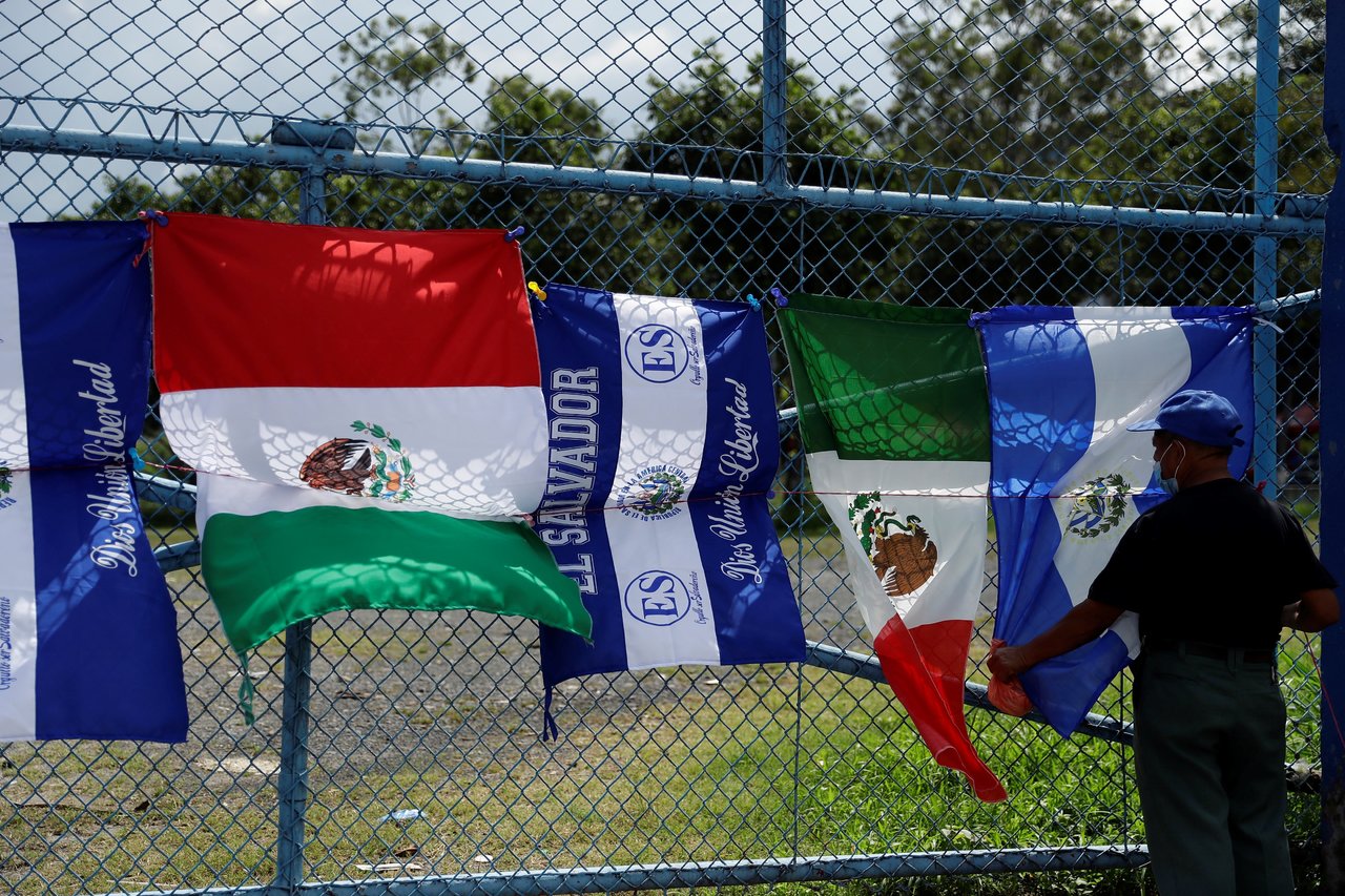 El Salvador quiere vencer a México para no perder rumbo hacia el Mundial de Qatar 2022