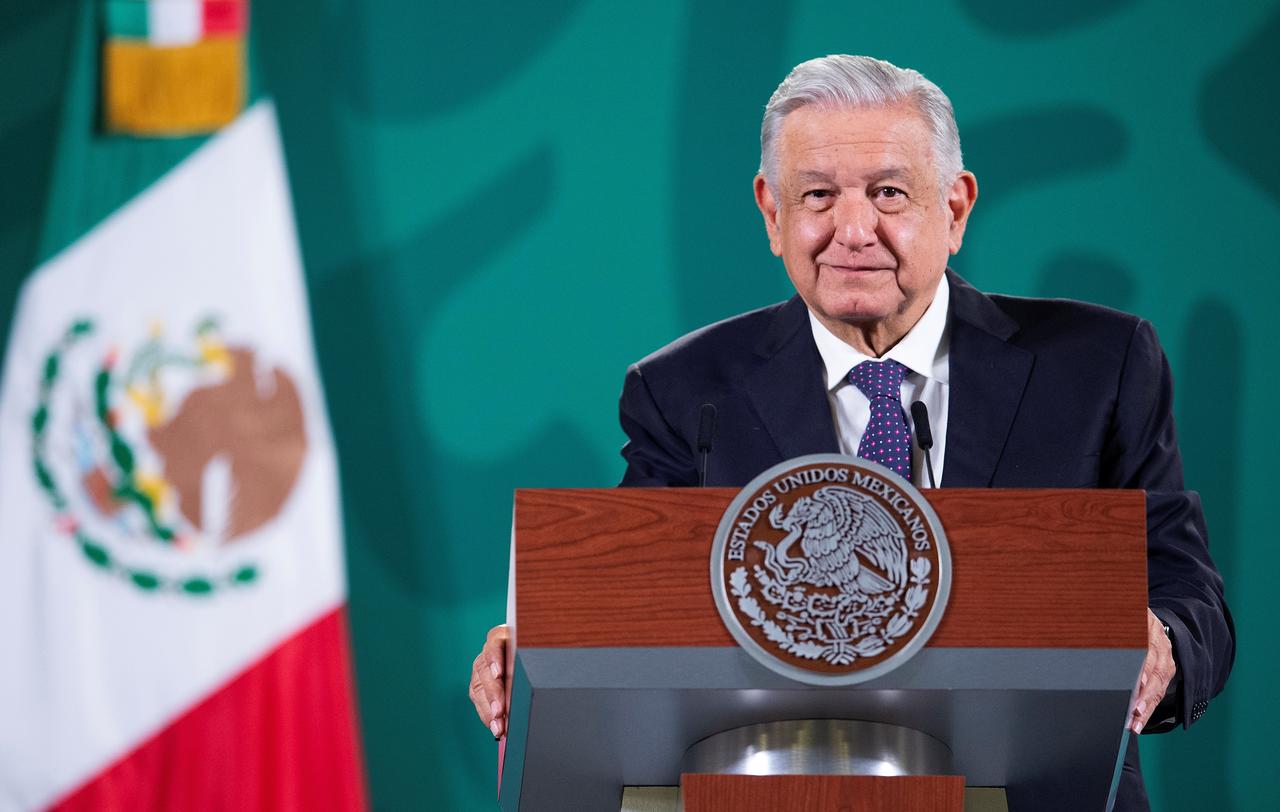 Al calificarla como 'una buena noticia', el presidente Andrés Manuel López Obrador confirmó este miércoles que los primeros días de noviembre se reabrirá la frontera con Estados Unidos y 'ya vamos a tener normalidad en nuestra frontera norte'. (ARCHIVO) 