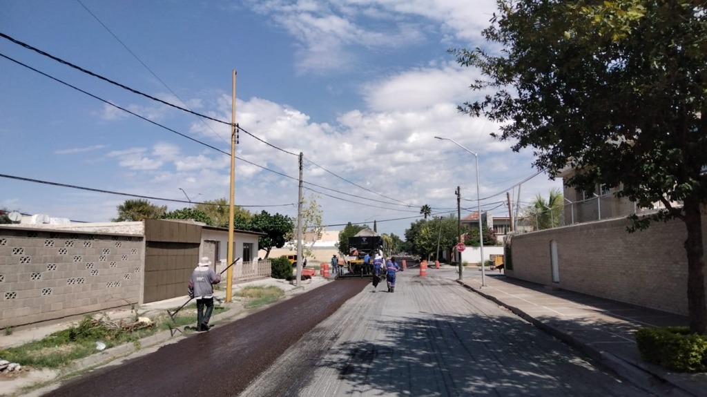 Destacan mejora en cumplimiento de metas de mantenimiento vial del municipio de Torreón. (CORTESÍA)