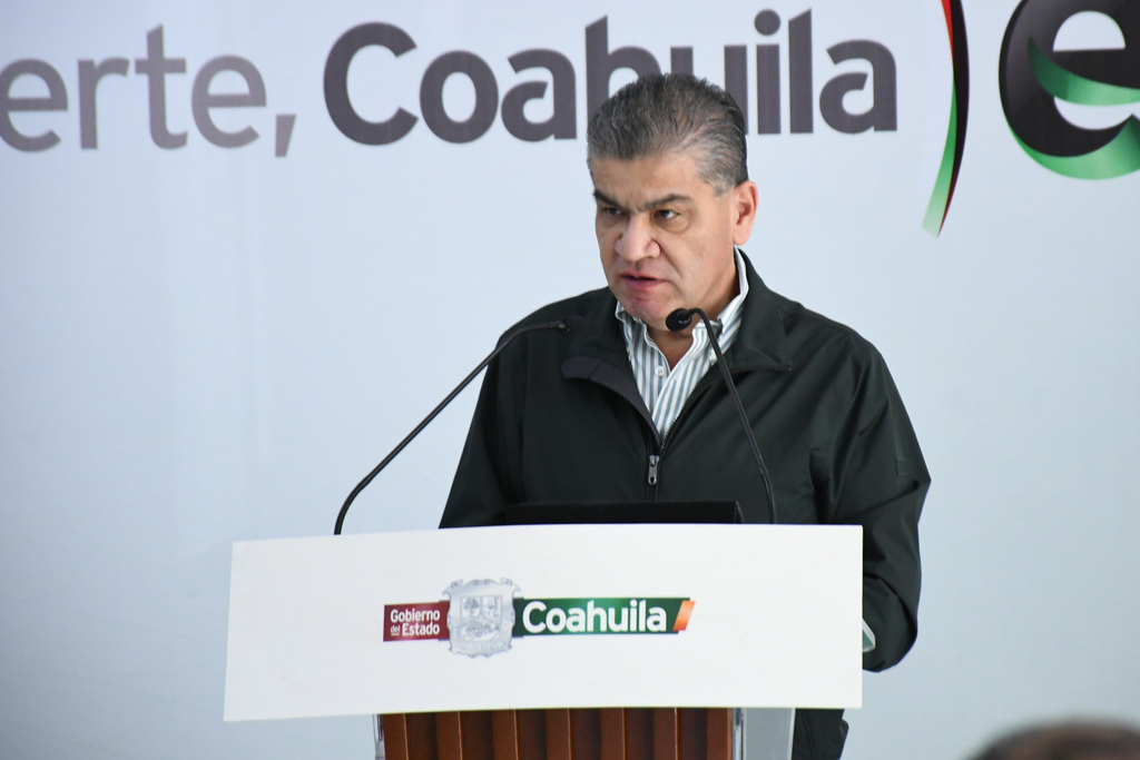 El gobernador de Coahuila, Miguel Riquelme, destacó el potencial de obras de infraestructura para las regiones Laguna y Sureste. (FERNANDO COMPEÁN)