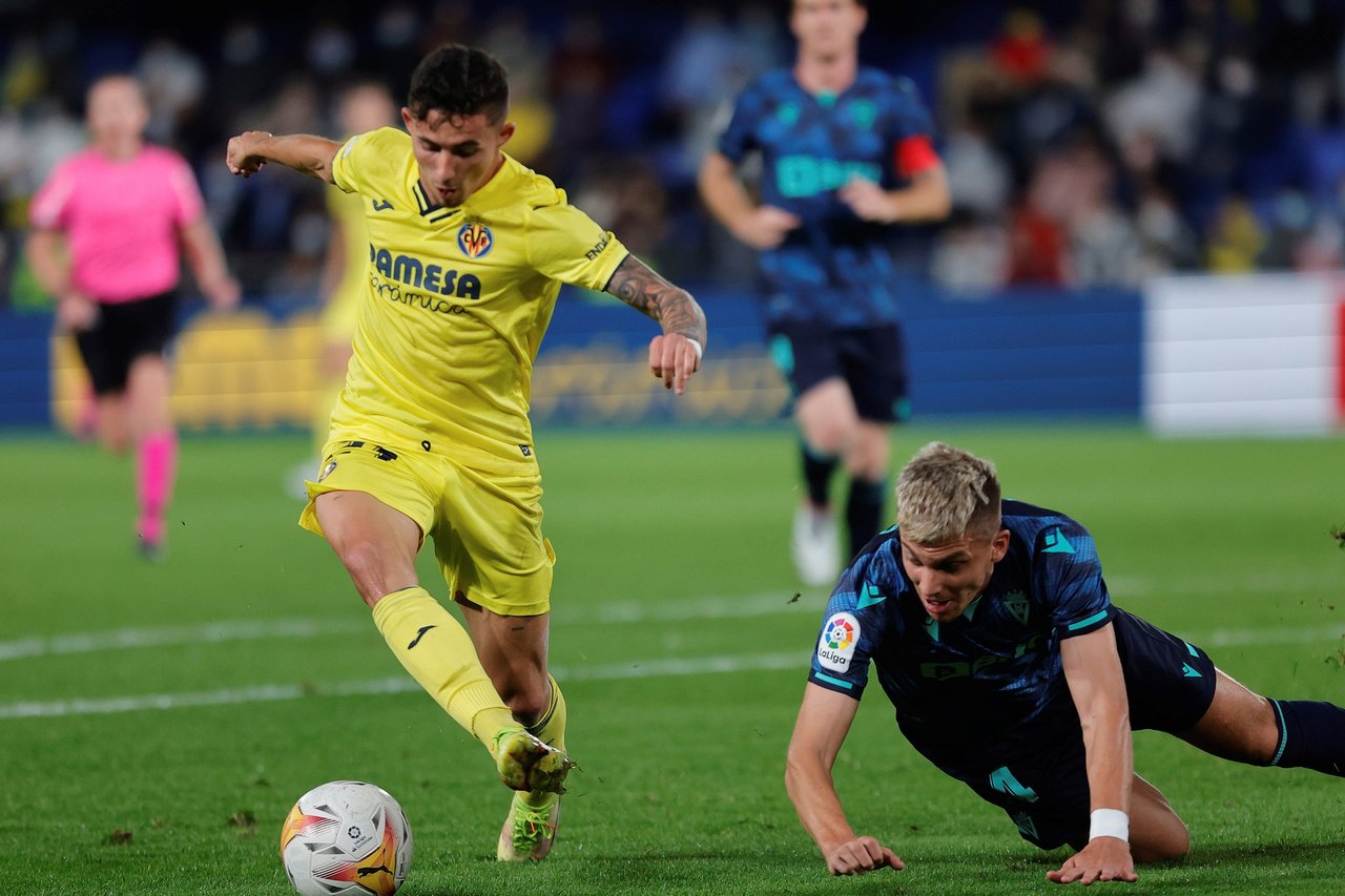 Arnaut Danjuma rescata el empate para Villarreal ante el Cádiz