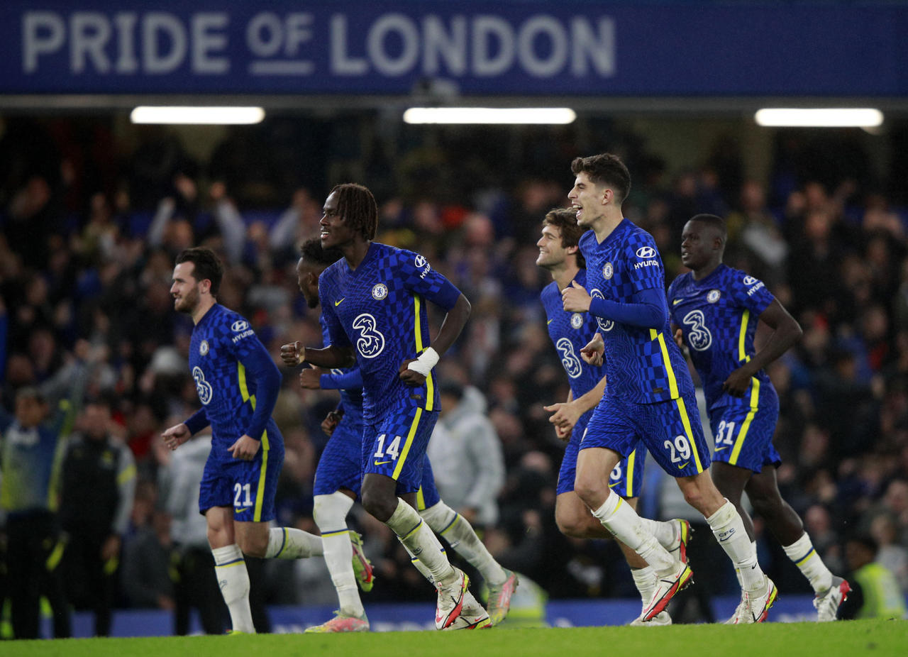 Chelsea avanzó en la Copa de la Liga de Inglaterra el martes, gracias a su tercera tanda de penaltis exitosa en la temporada. Arsenal tuvo un camino más sencillo rumbo a los cuartos de final.
