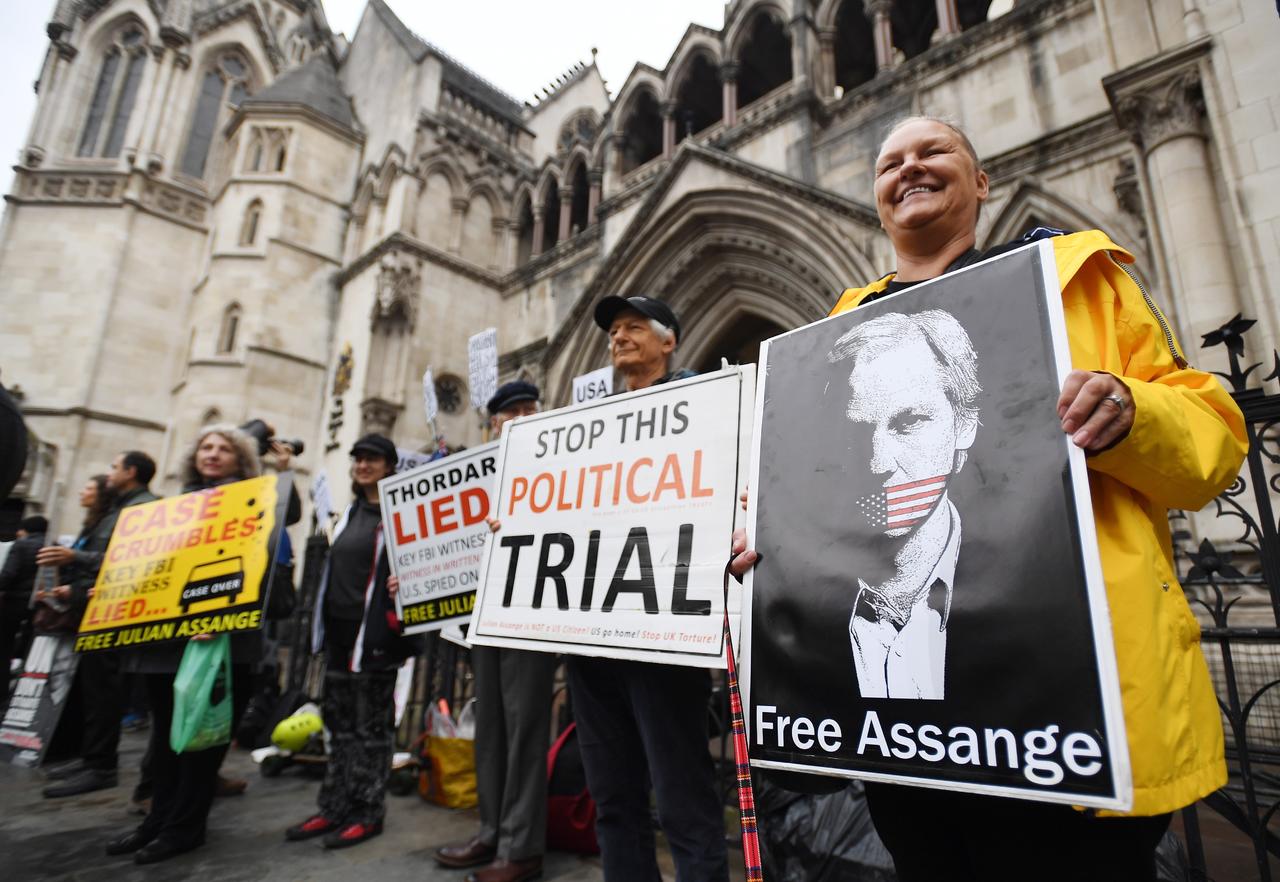 El Gobierno de Estados Unidos garantizó este miércoles que no impondrá a Julian Assange un régimen penitenciario especialmente restrictivo si es extraditado desde el Reino Unido para ser juzgado por las revelaciones de su portal WikiLeaks. (EFE) 