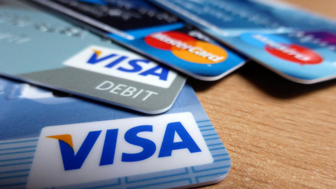 Operaciones con tarjetas de crédito y débito de las cuales, las de comercio electrónico representaron el 21% es decir, 407.5 mdp. 