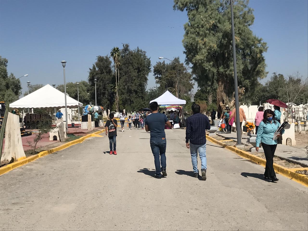 Para este lunes se espera la visita de por lo menos 15 mil personas y para mañana, cerca de 35 mil. (GUADALUPE MIRANDA)