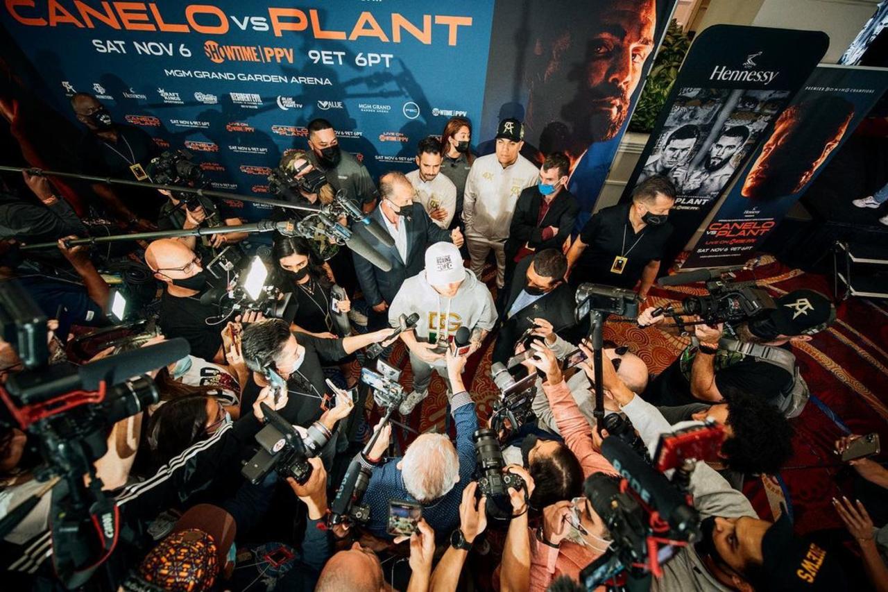Fiesta rumbo a la batalla Canelo Vs. Caleb arranca al son del mariachi