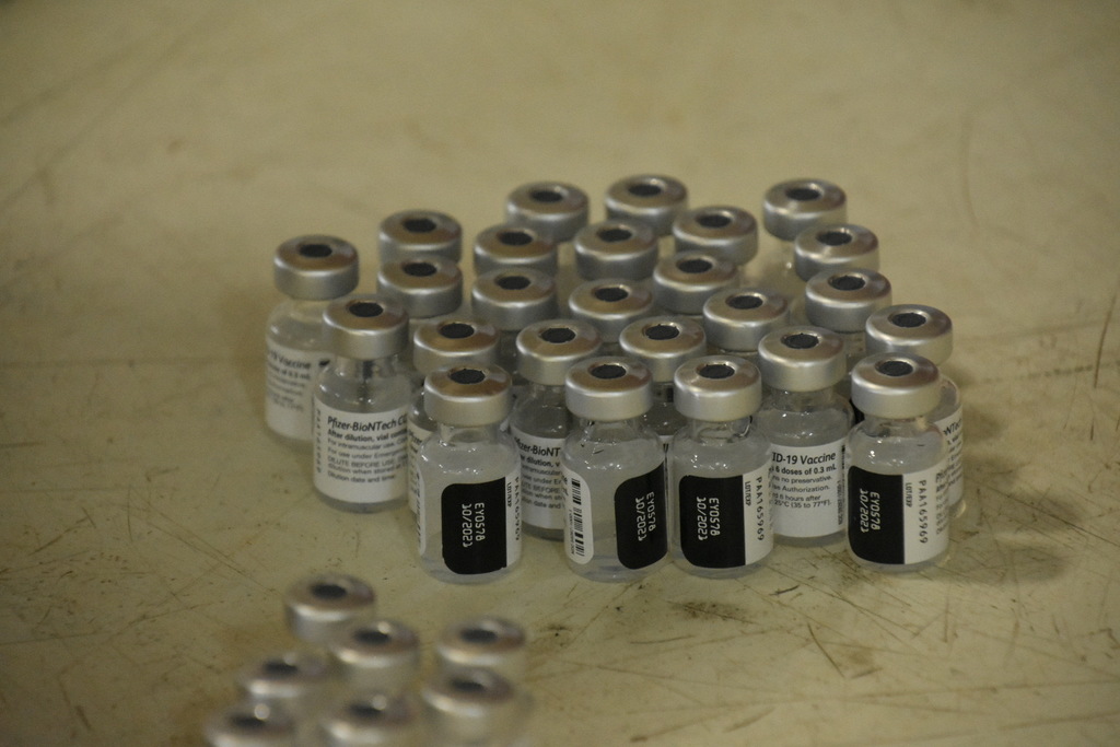 Arribó a la entidad un cargamento de vacunas contra el COVID-19 previo a la jornada intensa de vacunación en este mes. (ARCHIVO) 