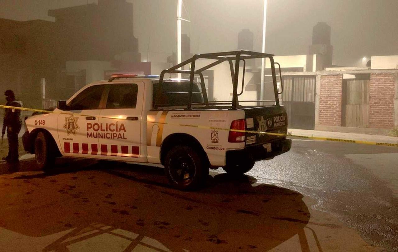 Esta madrugada de viernes, se registró un ataque armado que dejó cuatro personas muertas en una vivienda, la cual fue incendiada en la colonia La Comarca, ubicada en el municipio de Guadalupe en Zacatecas. (ESPECIAL) 
