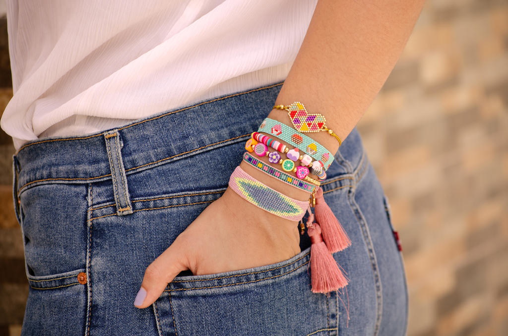 Desde hace 18 años, la lagunera Lidia Muñoz se dedica a la fabricación de joyería artesanal (ESPECIAL) 