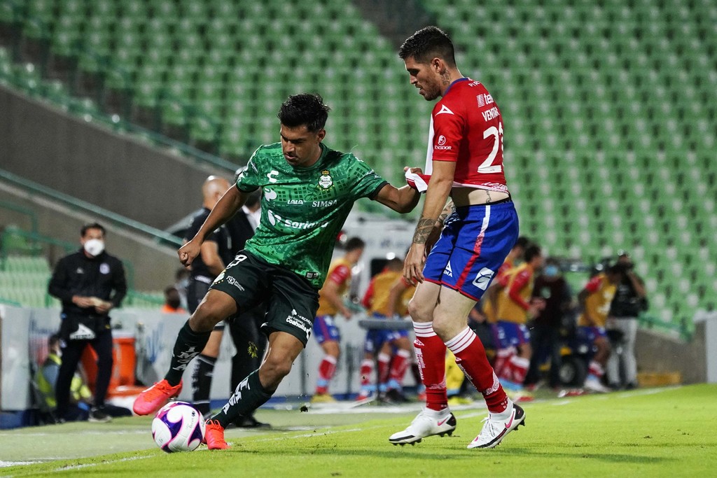 En el último juego disputado entre ambos en el Corona, Santos Laguna se impuso 2-1 en la jornada 15 del Guardianes 2020.
