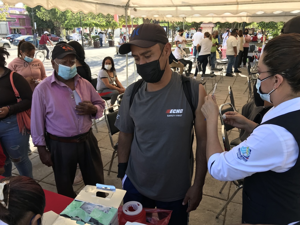 Este año sí fue posible desarrollar la Segunda Jornada de Salud en Gómez Palacio. (GUADALUPE MIRANDA)