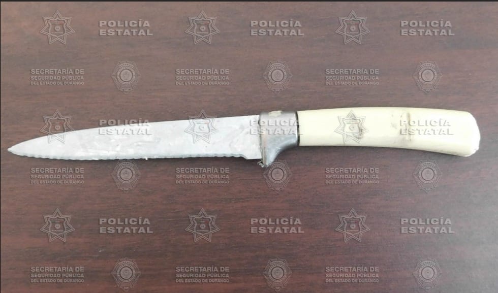 Detienen a sujeto tras golpear y amenazar con un cuchillo a su pareja en Gómez Palacio
