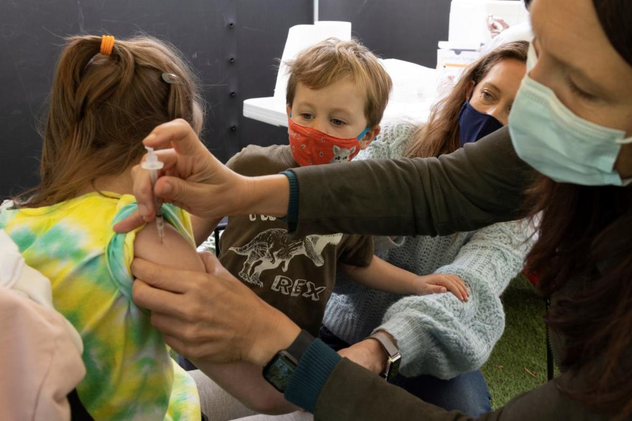 La pasada semana fueron vacunados 1,7 millones de niños en una semana. (EFE)