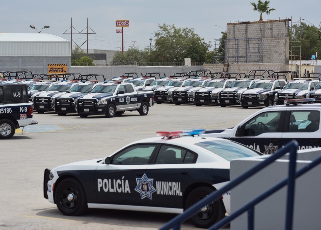 Destacan autoridades municipales que la Policía de Torreón ya cuenta con su primera certificación internacional. (ARCHIVO)