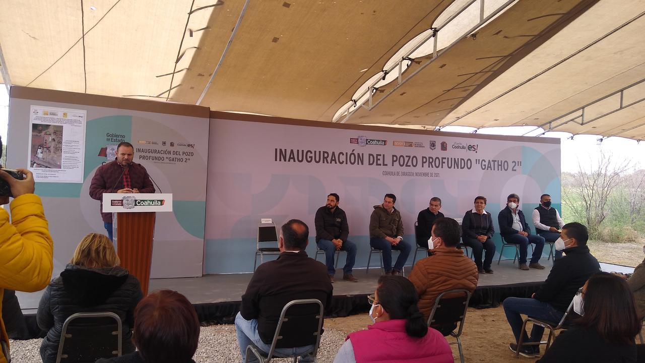 Riquelme Solís agradeció a los alcaldes. (ARCHIVO)