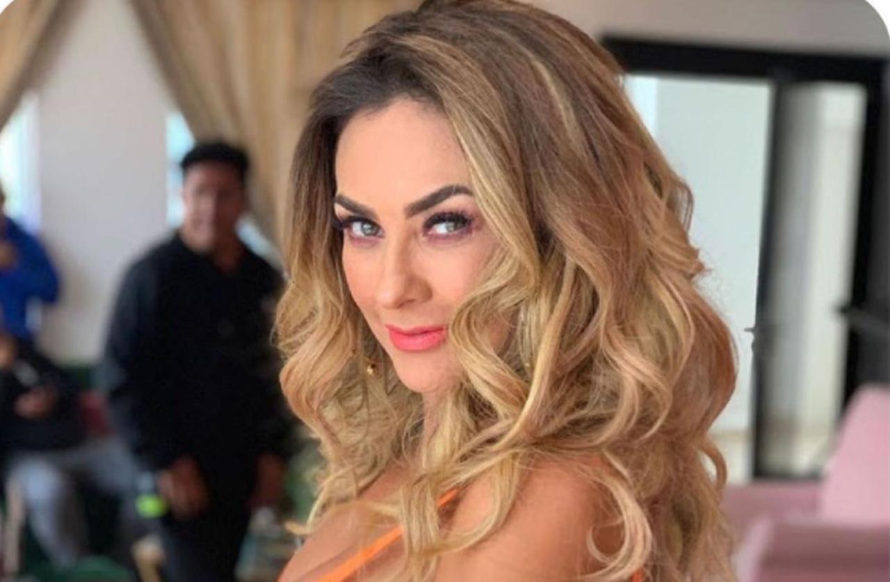 La cantante y actriz Aracely Arámbula sorprendió a sus seguidores de redes sociales tras aparecer usando oxigeno y revelar las condiciones de su estado de salud. 
