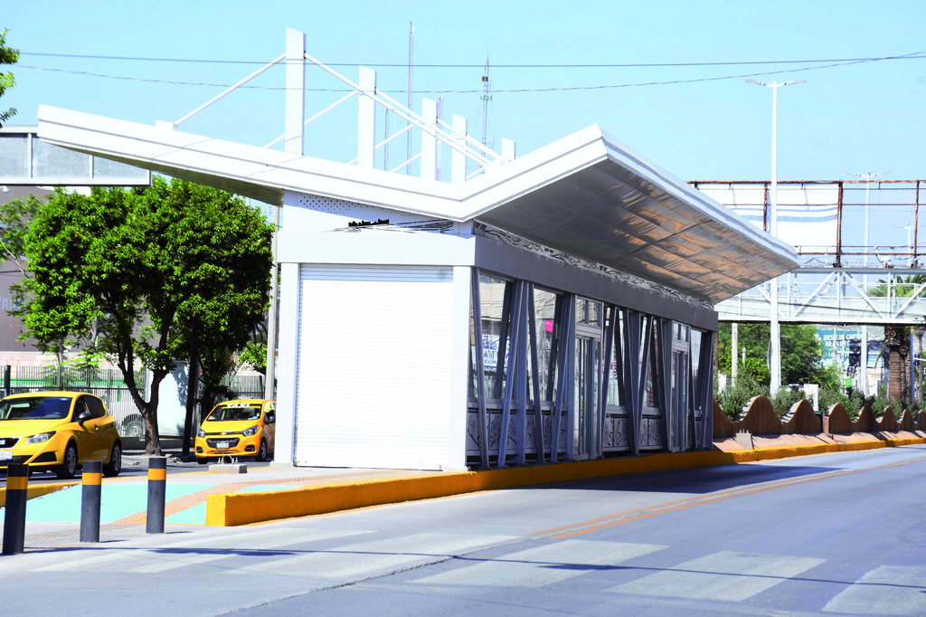 El Metrobús Laguna aún no ha podido entrar en marcha; se espera que lo haga antes de octubre de 2022.