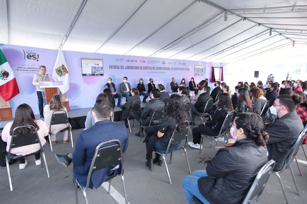 El gobernador Miguel Ángel Riquelme encabezó la inauguración del Laboratorio de Genética en el CRIH de Saltillo. (CORTESÍA)