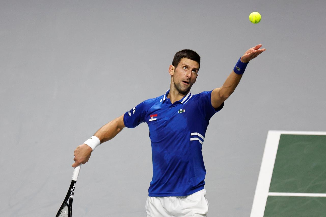 Novak Djokovic comanda empate en Copa Davis