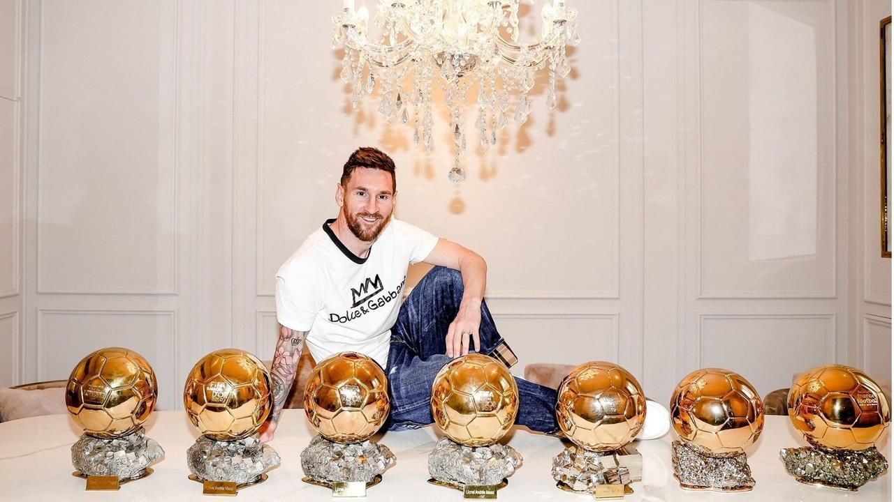 El argentino Lionel Messi concedió una entrevista a la revista francesa France Football en la que habló de su trayectoria.