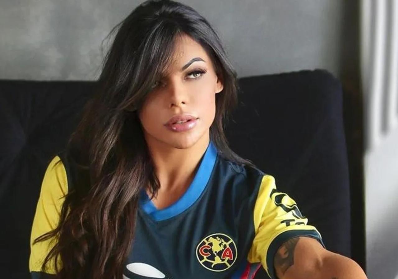 La modelo brasileña se comprometió a posar sin ropa desde el estadio Azteca si el América resulta ganador en 2022 (INSTAGRAM) 