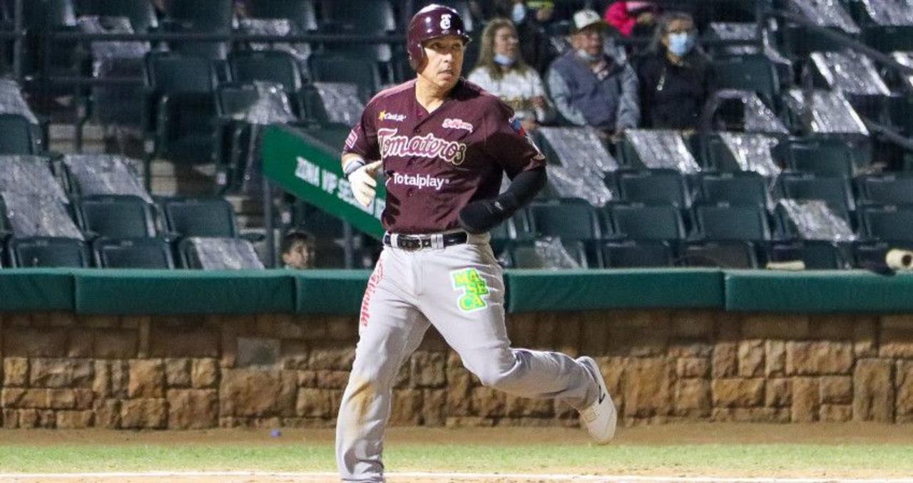Una decena de anotaciones en la parte alta de la cuarta entrada, marcó el rumbo del duelo que los Tomateros de Culiacán finalizaron este martes con marcador victorioso de 14-3 en el segundo de la serie en casa de los Cañeros de Los Mochis.