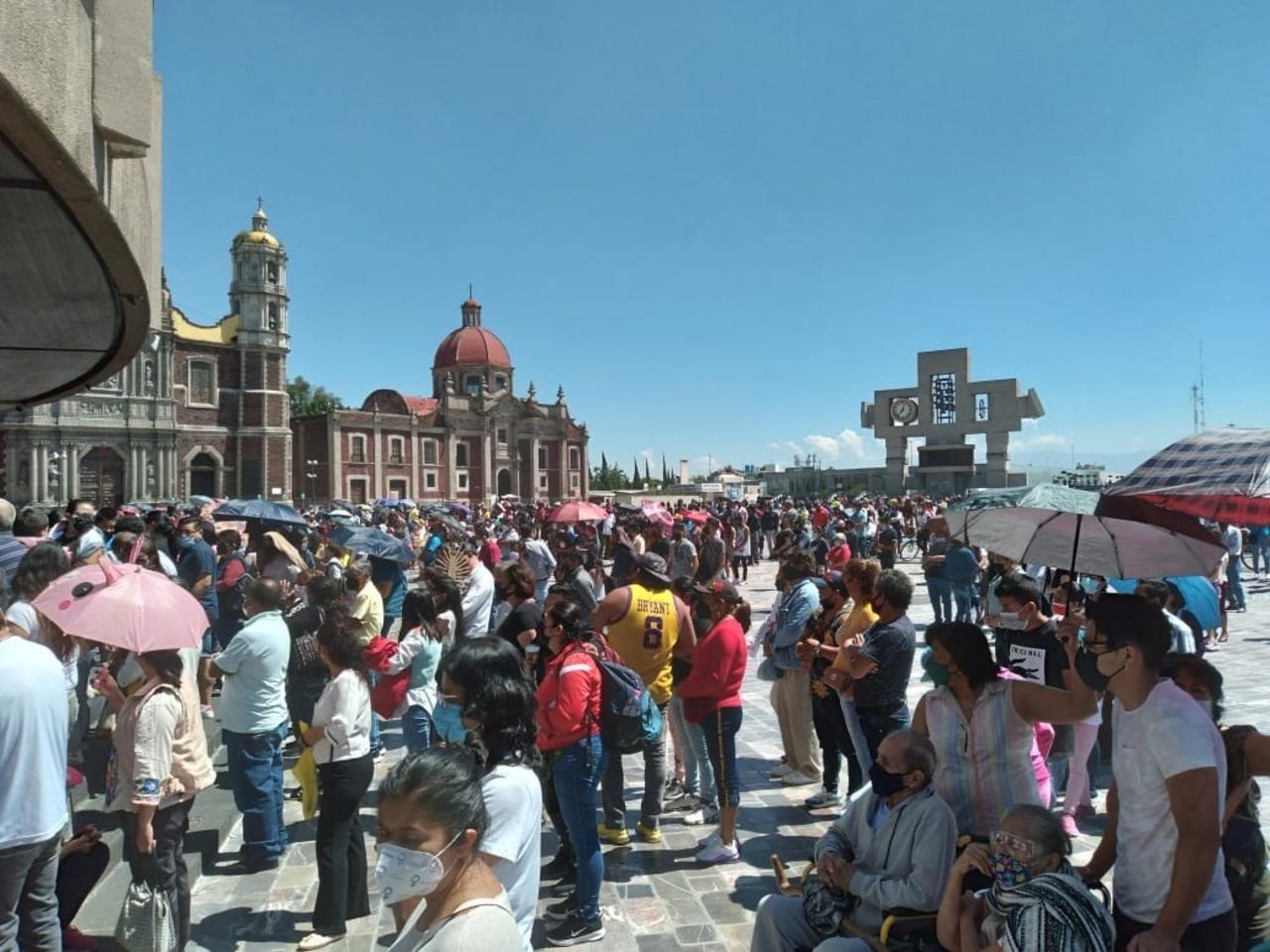 La Secretaría de Seguridad Ciudadana de la Ciudad de México inició los cortes viales en las inmediaciones de la Basílica, en La Villa, con motivo del 12 de diciembre, día de la Virgen de Guadalupe. (ARCHIVO) 
