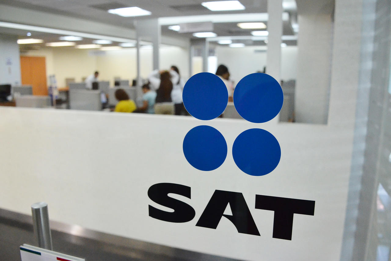 El SAT previamente deberá emitir la declaratoria del embargo en la que detalla los bienes afectados que hará del conocimiento del deudor a través del buzón tributario, estrados o edictos. (ARCHIVO) 