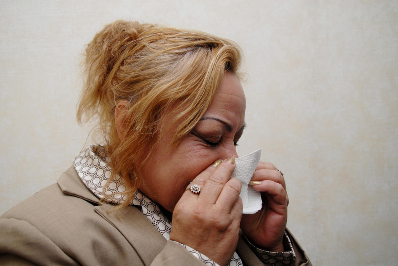Este año en Coahuila se han registrado 215 mil 539 casos de infecciones respiratorias agudas. Fueron 100 mil 184 hombres afectados y 115 mil 355 mujeres. (ARCHIVO) 