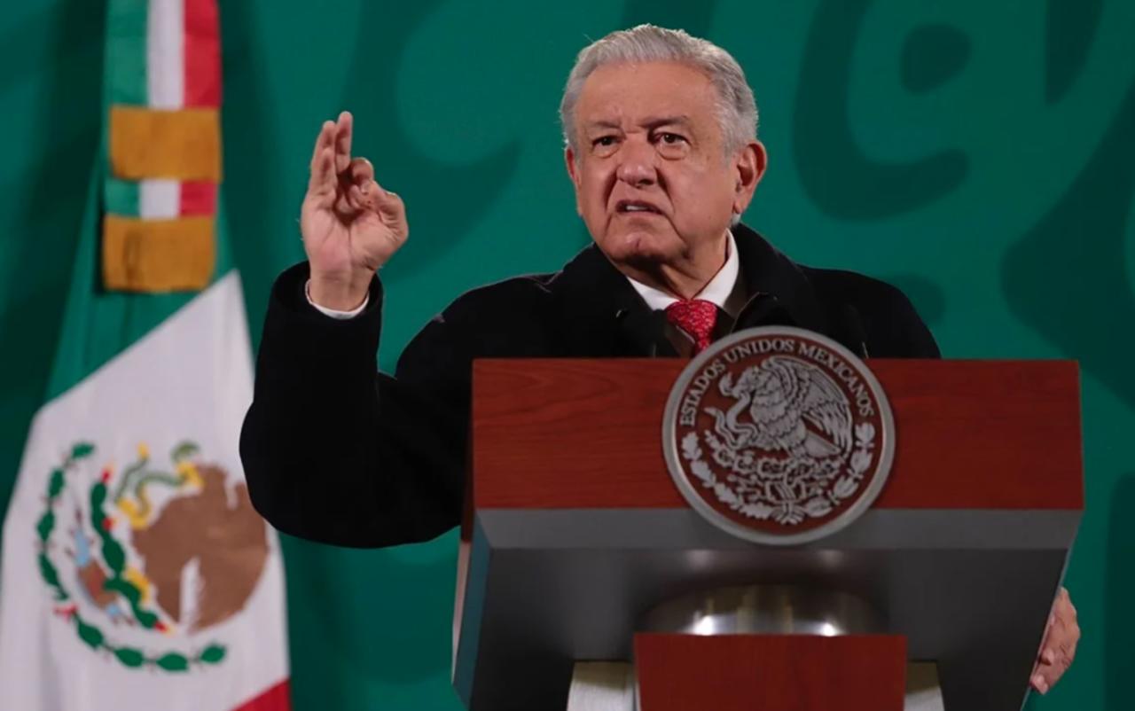 López Obrador consideró como 'muy buena' la decisión de la SCJN de suspender parcialmente la aplicación del acuerdo presidencial que clasifica como de 'interés público y seguridad nacional' los proyectos prioritarios del gobierno federal. (ESPECIAL)