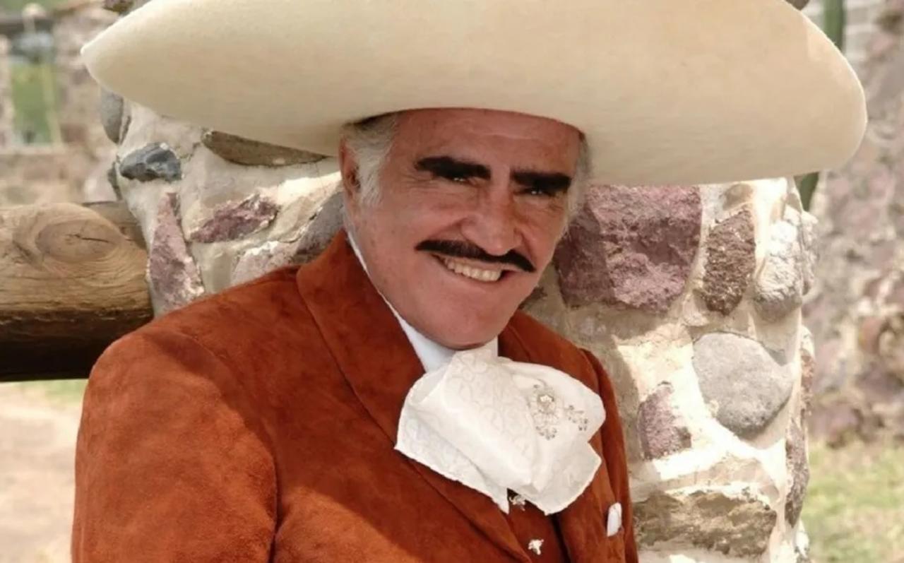 Además de la música, Vicente Fernández se hizo de una gran fortuna gracias a las empresas que fundó, además de ser accionista en otras (ESPECIAL) 