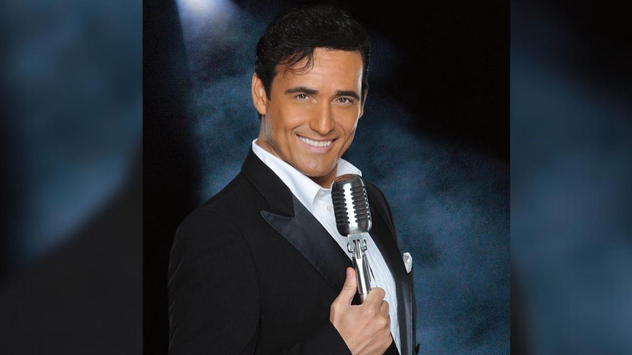 Carlos Marín, el cantante español que forma parte de Il Divo, se encuentra ingresado en la Unidad de Cuidados Intensivos (UCI) de un hospital de Manchester (Reino Unido), intubado y en coma inducido.