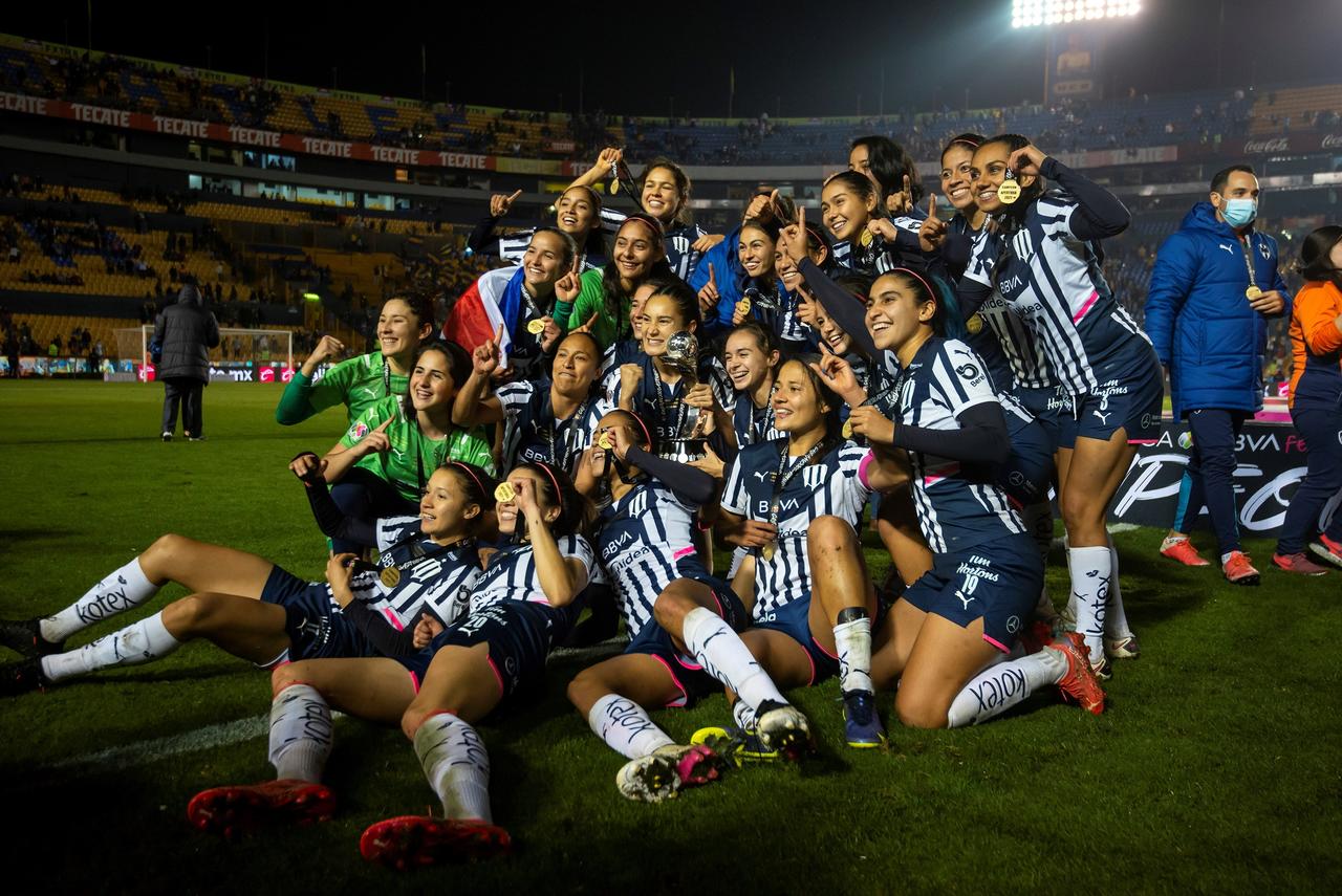 Fue la tercera vez que una final entre Tigres y Rayadas se va a penales, en las otras dos ocasiones las felinas se habían alzado con el título. 