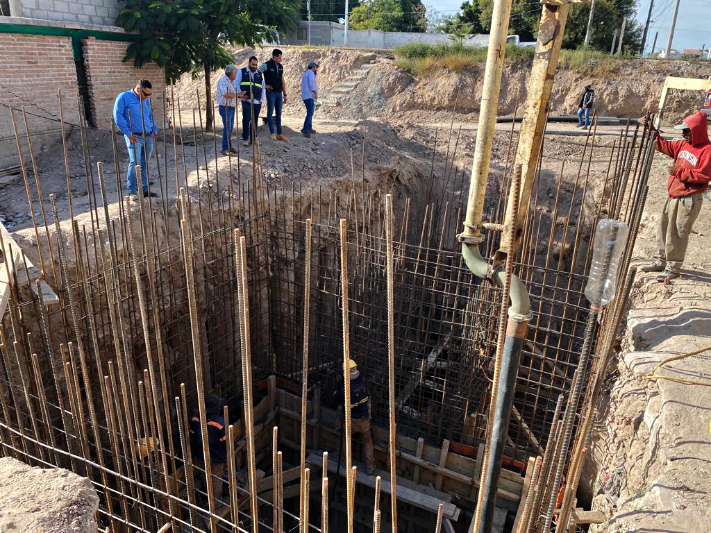 Una vez concluida la obra, se estima que beneficiará a más de 10 mil habitantes de 12 colonias a las que dará servicio.